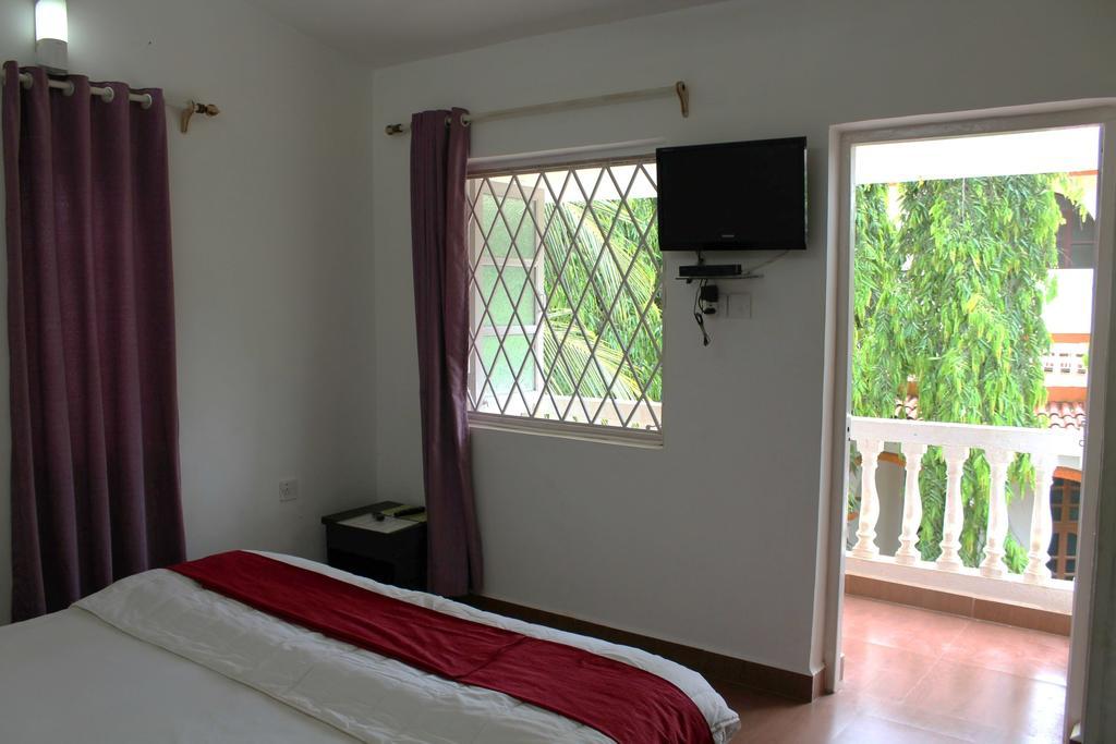 Sugar Plum Macedo Palms Bed & Breakfast Baga Room photo